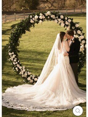 MARTINA LIANA Ivory Lace Beaded Wedding Dress Silk Lined Bridal Gown+2 Veils